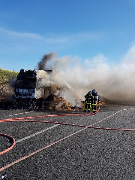 Feu de PL : 15 avril à Cléry-sur-Somme